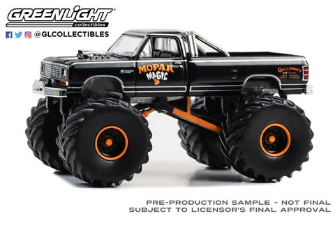 1983 Dodge Power Ram D-250 Kings of Crunch Series 14 - Mopar Magic Greenlight Collectibles - Big J's Garage