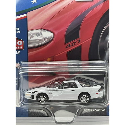 2002 Chevrolet Camaro ZL1 427 Artic White Johnny Lightning - Big J's Garage